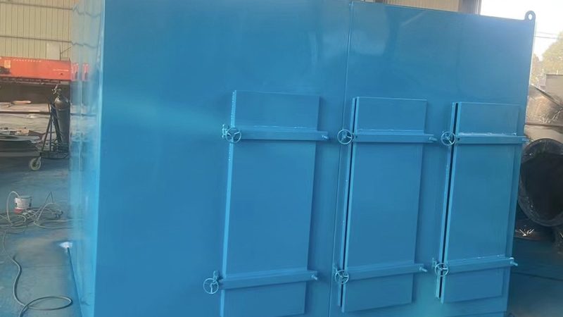 滤筒除尘器定制：材质选择的关键考量